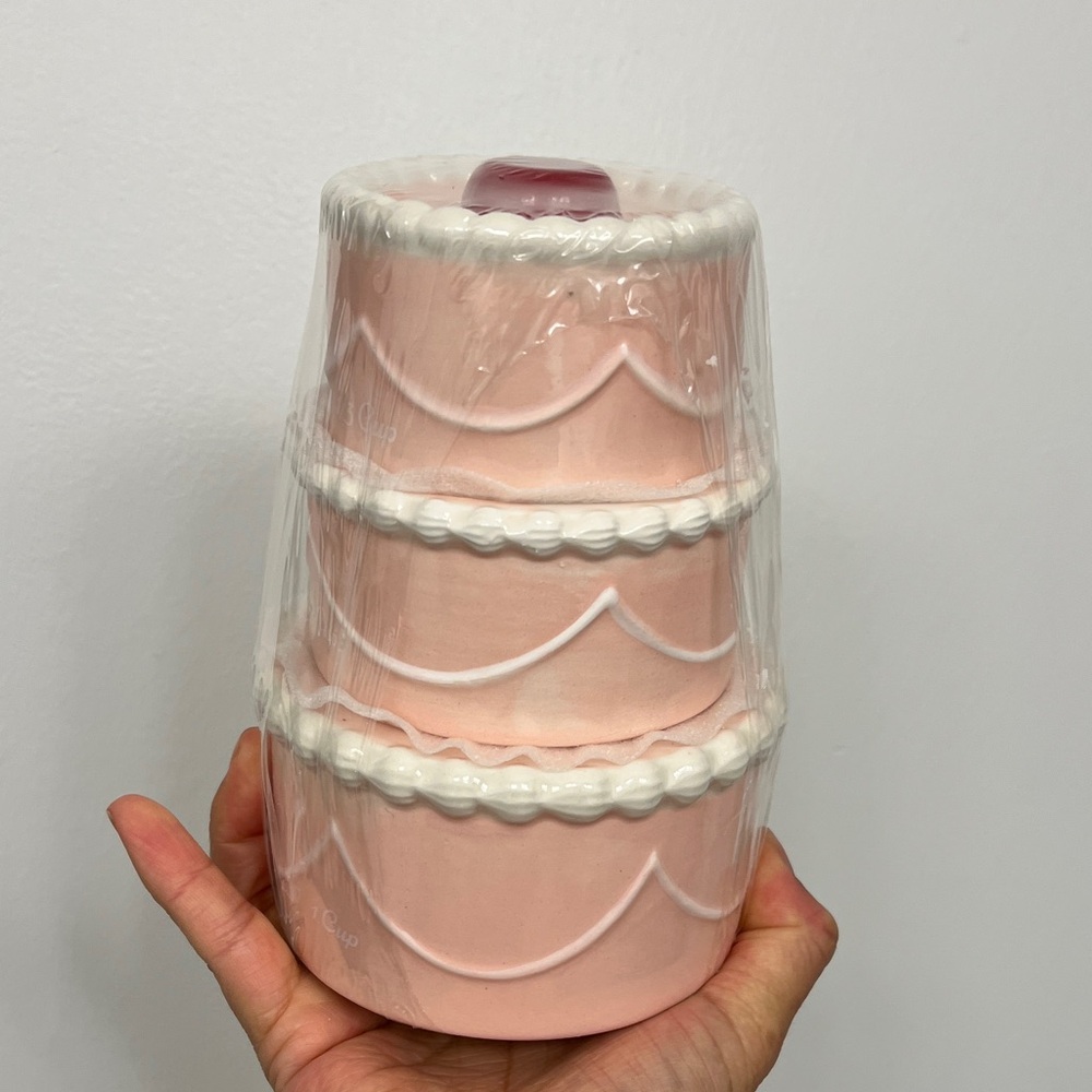 Fake cake